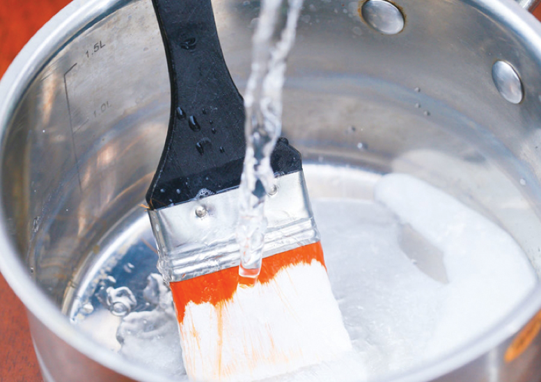 Cách làm sạch cọ quét sơn